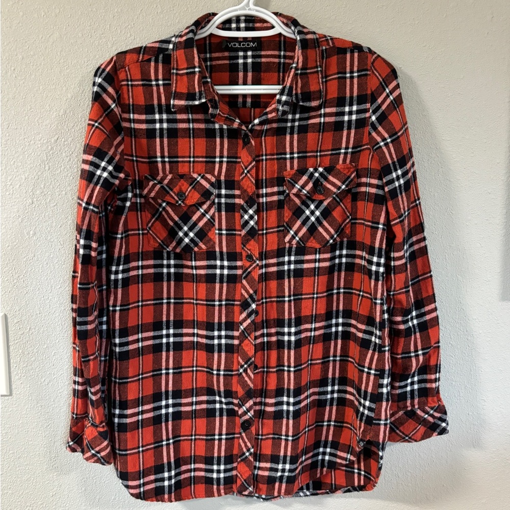 Volcom Classic Red and Black Plaid Flannel Shirt